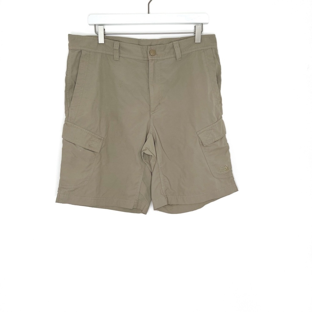 The North Face Hiking Cargo Shorts Lightweight Nylon
